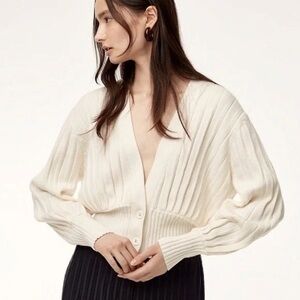 Aritzia Wilfred Wool Plunge Cardigan
